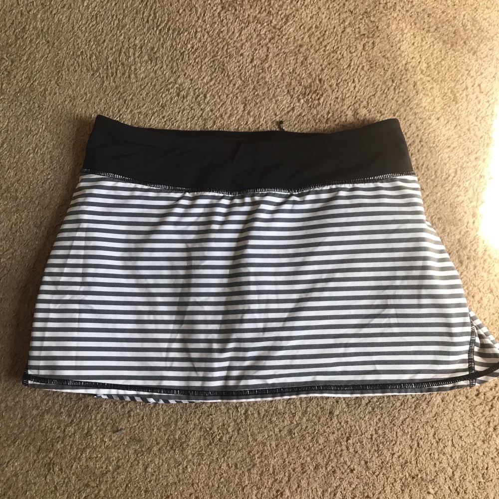 Black and White Striped Lululemon tennis skirt!